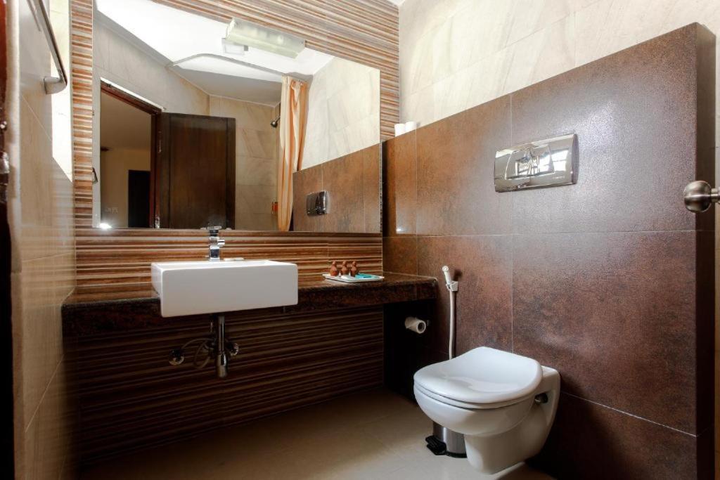The Lakeside Retreat By Ime Hospitality Pvt Ltd Ποκάρα Εξωτερικό φωτογραφία